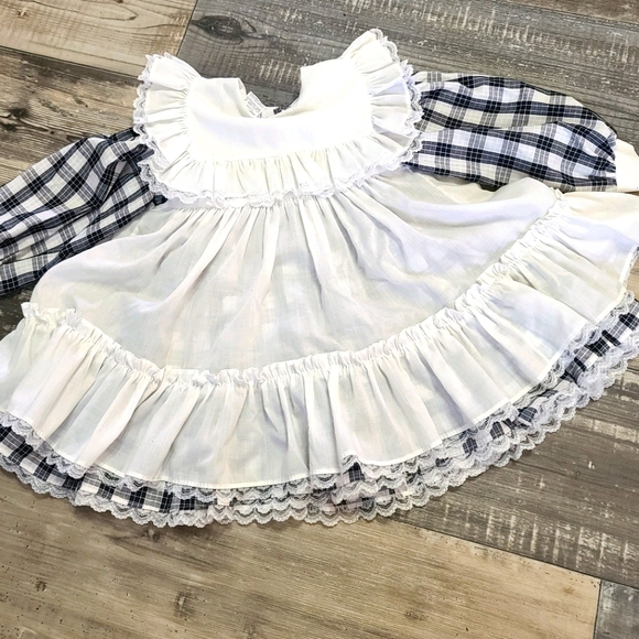 Vintage Mini World little girl dress - Picture 1 of 5